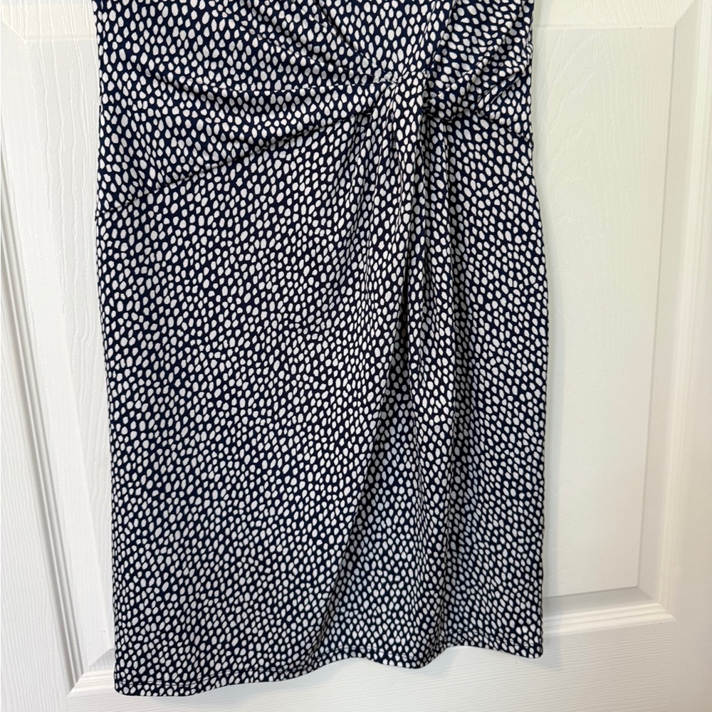 Dana Buchman Elegant Navy and White Patterned Dress - Size XS - Picture 8 of 16